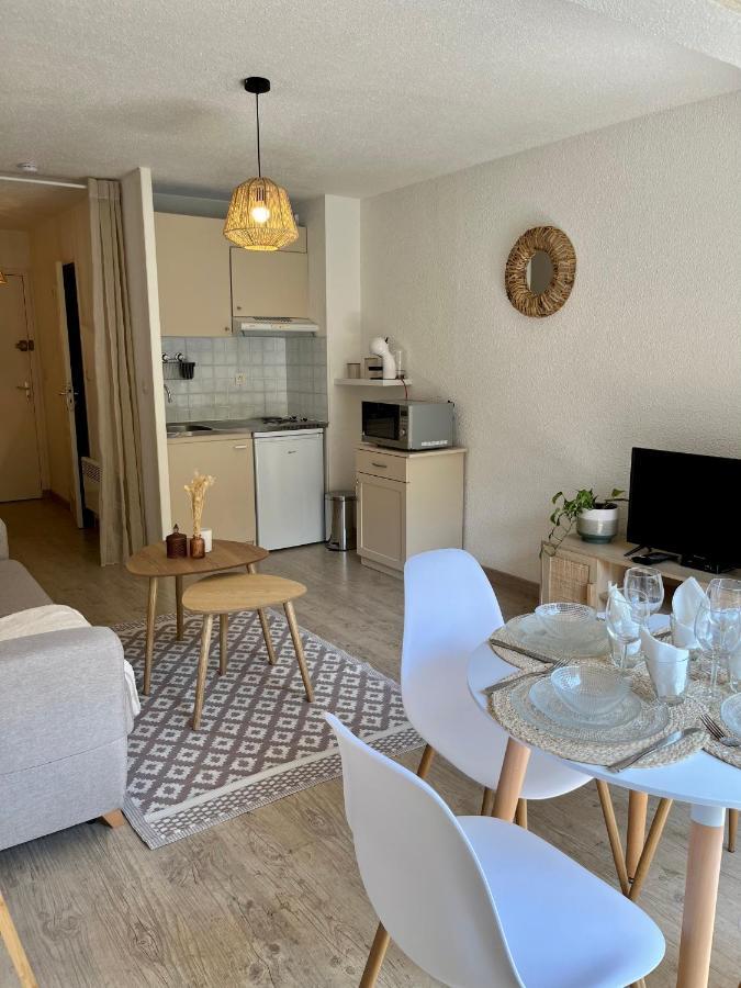 Joli Studio A 2 Minutes A Pied De La Plage 卡尔维 外观 照片