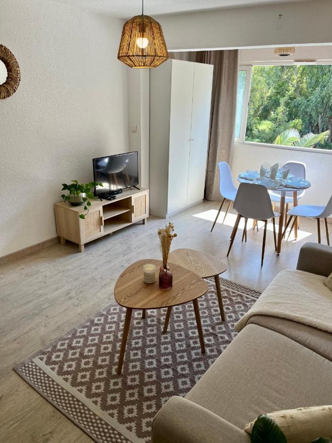 Joli Studio A 2 Minutes A Pied De La Plage 卡尔维 外观 照片